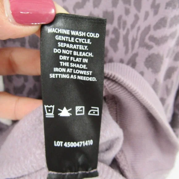 Womens M Purple Leopard Print Hoodie Casual Cozy Streetwear Layering Top - Picture 9 of 13